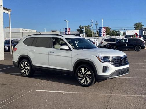 2026 Volkswagen Atlas 2.0T SE w/Technology 4MOTION