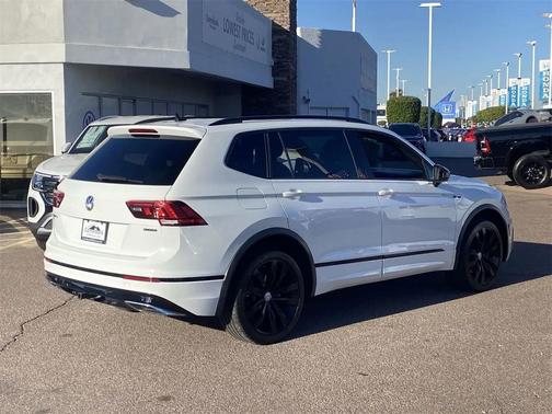 2020 Volkswagen Tiguan 2.0T SE R-Line Black 4MOTION