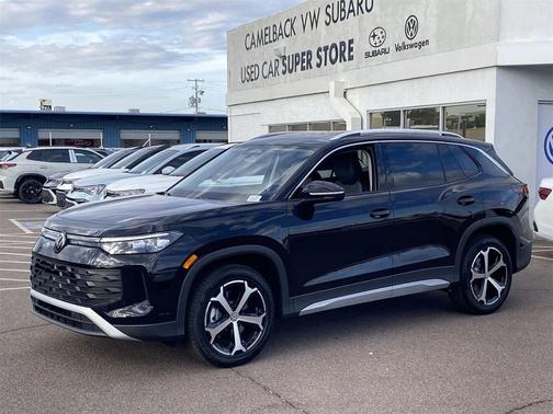 2025 Volkswagen Tiguan 2.0T SE 4MOTION