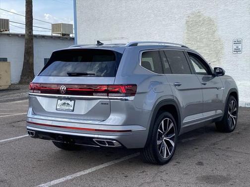 2025 Volkswagen Atlas 2.0T SEL Premium R-Line 4MOTION
