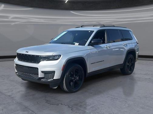 Silver Zynith 2022 Jeep Grand Cherokee L Altitude