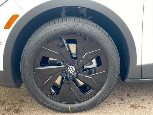 2025 Volkswagen ID.4 Pro S Plus