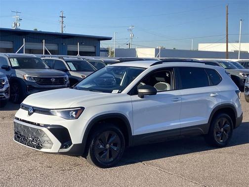 2025 Volkswagen Taos 1.5T S