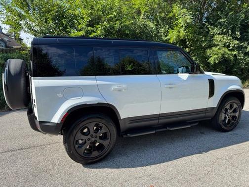 Fuji White 2026 Land Rover Defender S