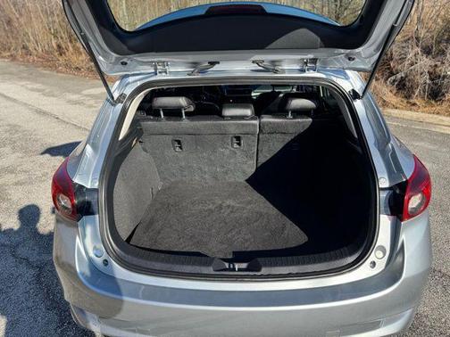 Sonic Silver Metallic 2017 Mazda Mazda3 Touring