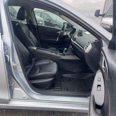 2017 Mazda Mazda3 Touring