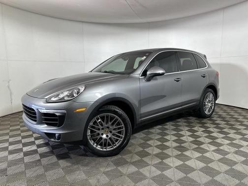 2017 Porsche Cayenne S
