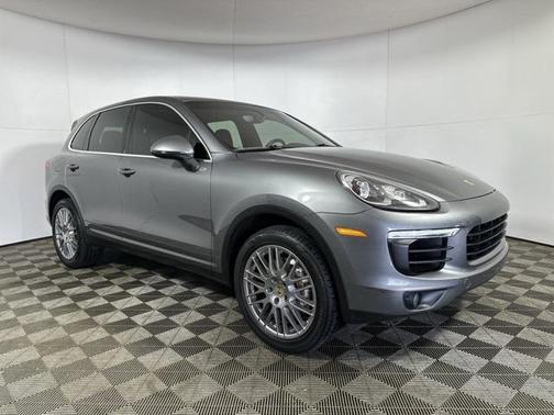 2017 Porsche Cayenne S