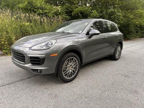 2017 Porsche Cayenne S
