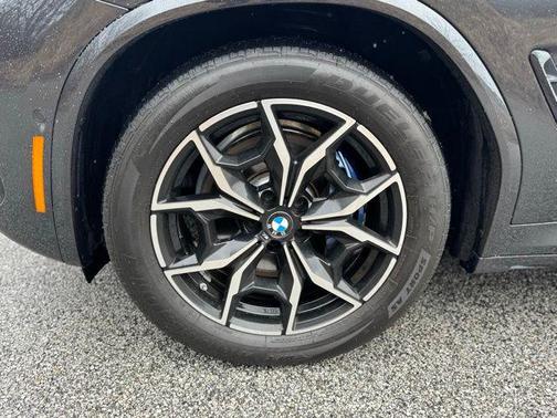 2024 BMW X3 M40i