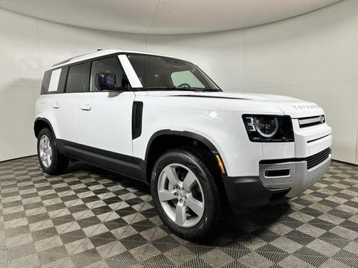 2025 Land Rover Defender 110 P300