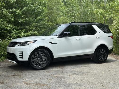 2024 Land Rover Discovery P300 Dynamic SE