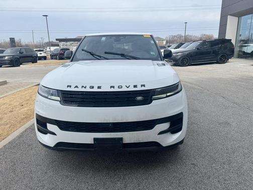 2025 Land Rover Range Rover Sport SE