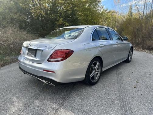 2017 Mercedes-Benz E-Class 4MATIC