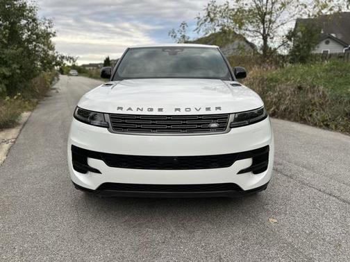 2024 Land Rover Range Rover Sport SE