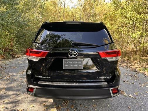 2017 Toyota Highlander Limited Platinum