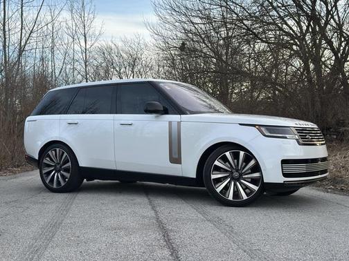 2023 Land Rover Range Rover SV