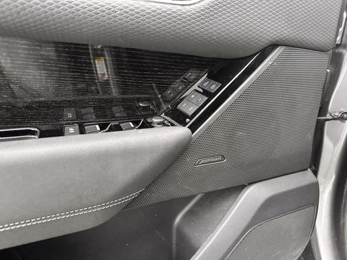 2023 Land Rover Range Rover Velar P340 S R-Dynamic