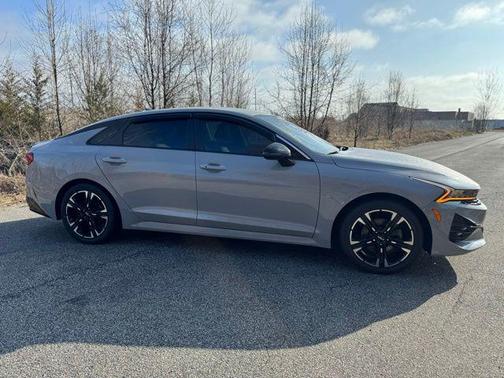 Wolf Gray 2024 Kia K5 GT-Line