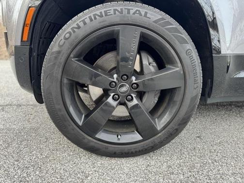 2023 Land Rover Defender 110 X-Dynamic SE