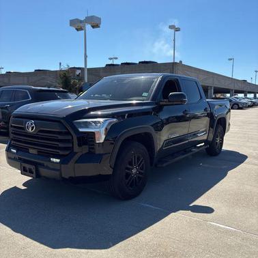 Midnight Black Metallic 2022 Toyota Tundra SR5
