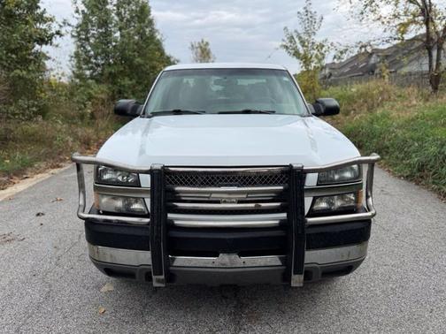 Olympic White 2003 Chevrolet Silverado 2500 LS