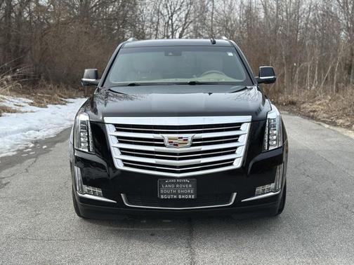 2019 Cadillac Escalade Platinum