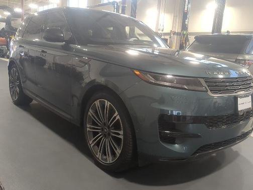 2024 Land Rover Range Rover Sport SE