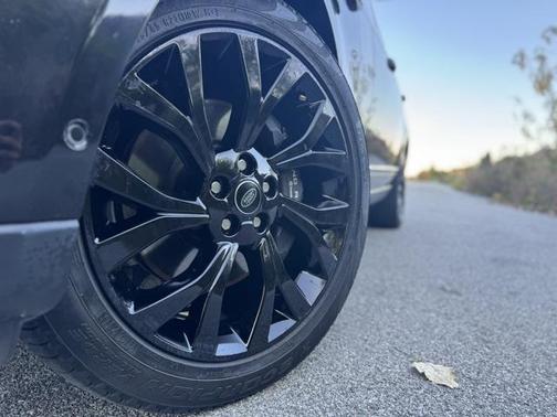 2022 Land Rover Range Rover Autobiography