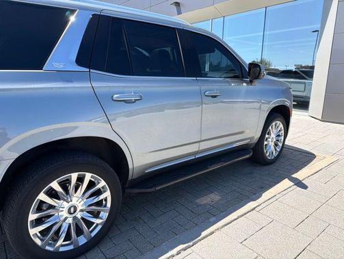 Argent Silver Metallic 2023 Cadillac Escalade Premium Luxury