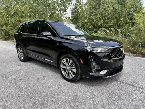 2022 Cadillac XT6 Premium Luxury AWD