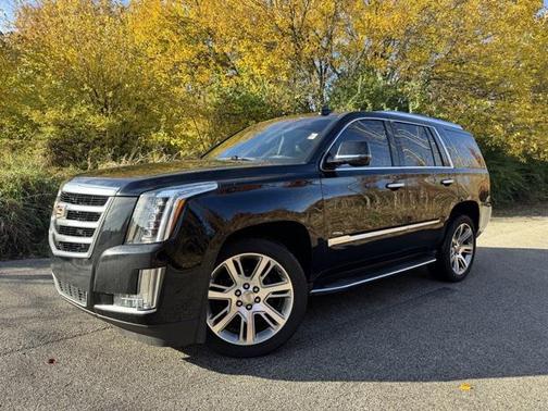 2018 Cadillac Escalade Luxury