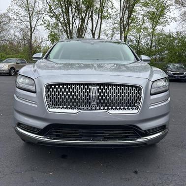 Silver Radiance Metallic Clearcoat 2022 Lincoln Nautilus Standard