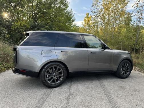 2023 Land Rover Range Rover P400 SE