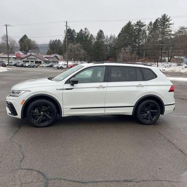 2023 Volkswagen Tiguan 2.0T SE R-Line Black 4MOTION