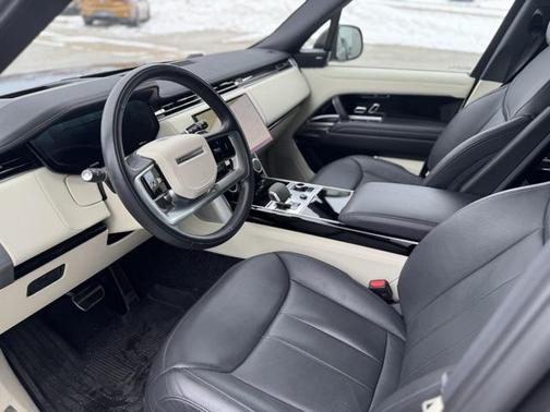 2023 Land Rover Range Rover P400 SE