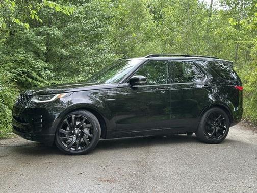 2024 Land Rover Discovery P300 Dynamic SE