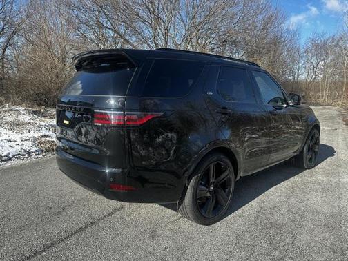 2026 Land Rover Discovery Dynamic SE
