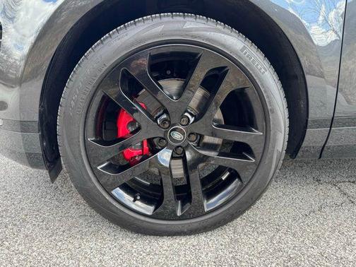 Santorini Black Metallic 2023 Land Rover Range Rover Evoque R-Dynamic SE