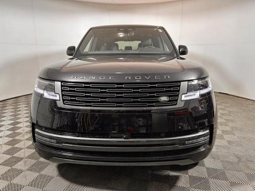 2025 Land Rover Range Rover P530 SE 7 Seat
