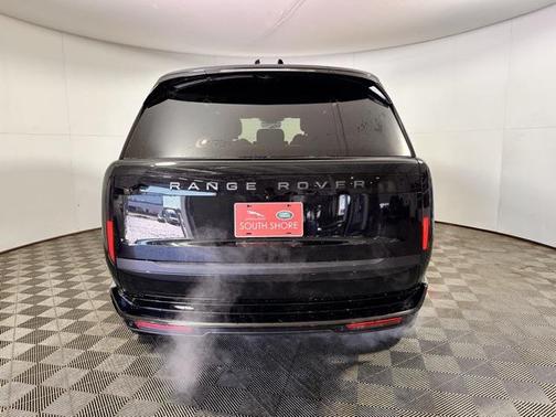 2025 Land Rover Range Rover P530 SE 7 Seat