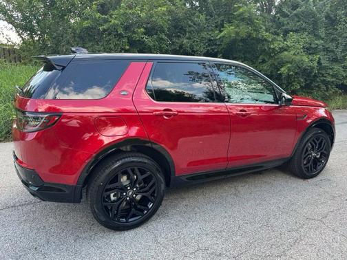 Firenze Red Metallic 2026 Land Rover Discovery Sport Landmark