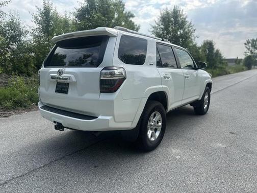 2022 Toyota 4Runner SR5 Premium