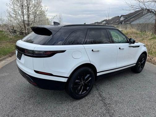2026 Land Rover Range Rover Velar P250 SE R-Dynamic