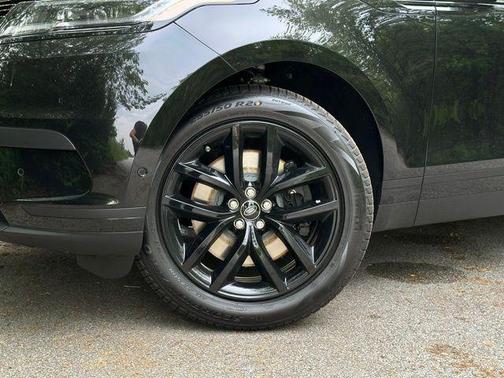 Santorini Black 2026 Land Rover Range Rover Velar P250 S
