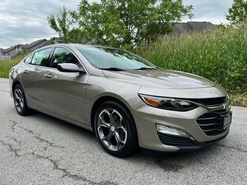Mineral Gray Metallic 2024 Chevrolet Malibu FWD 1LT