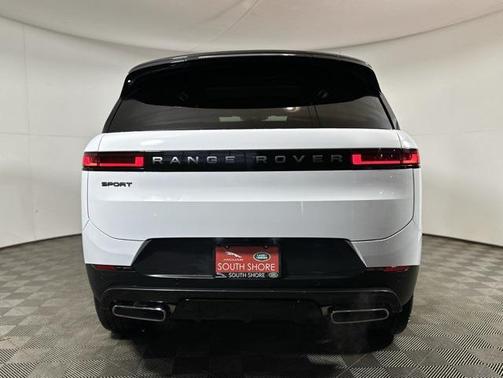 2025 Land Rover Range Rover Sport SE