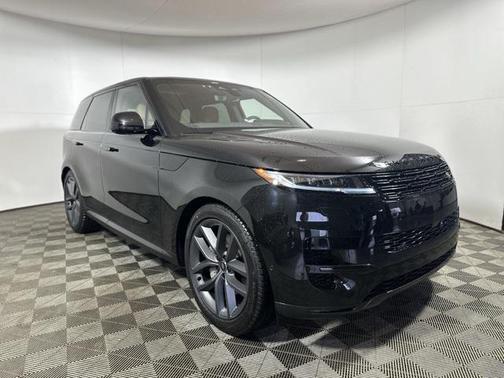 2025 Land Rover Range Rover Sport SE