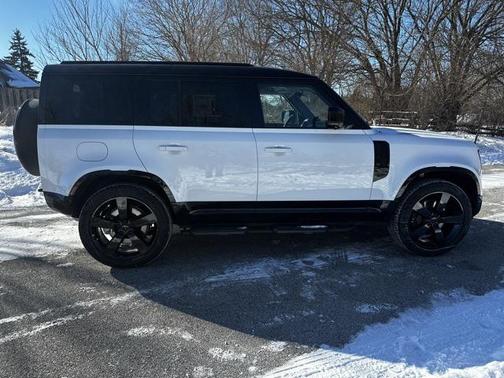 2026 Land Rover Defender P400 X-Dynamic SE