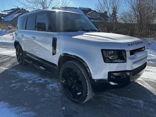 2026 Land Rover Defender P400 X-Dynamic SE